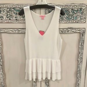 New with Tags Lilly Pulitzer sleeveless V neck
